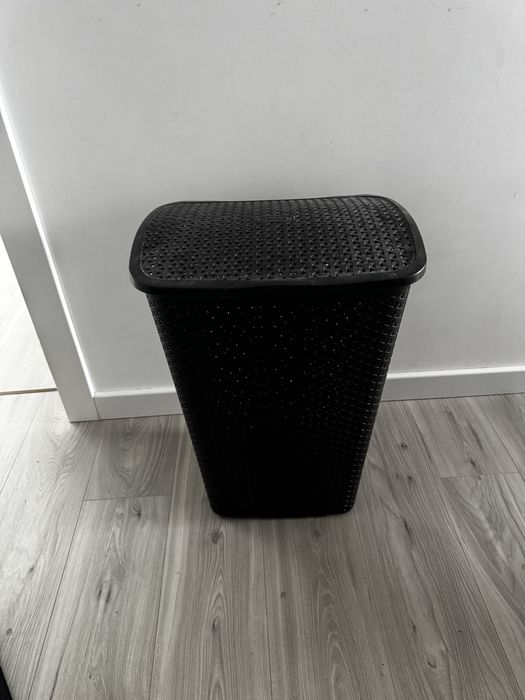 Kosz na pranie standardowy plastikowy