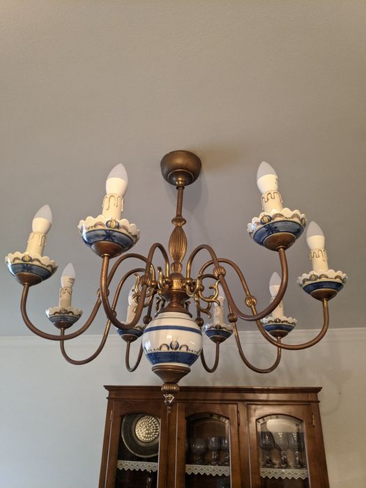 Various Viana pottery pieces64861942317571122
