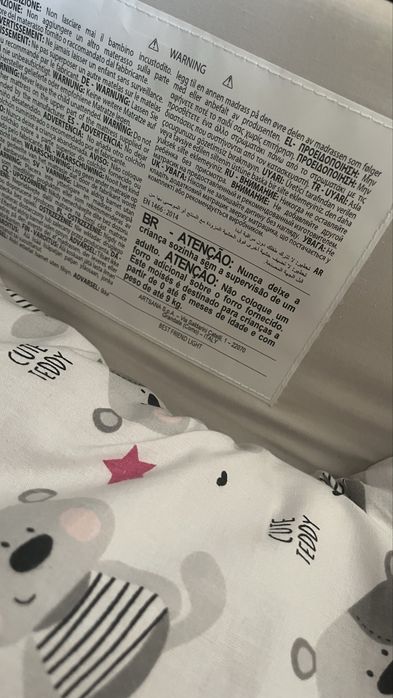 Ovinho e berço movel chicco praticamente novos