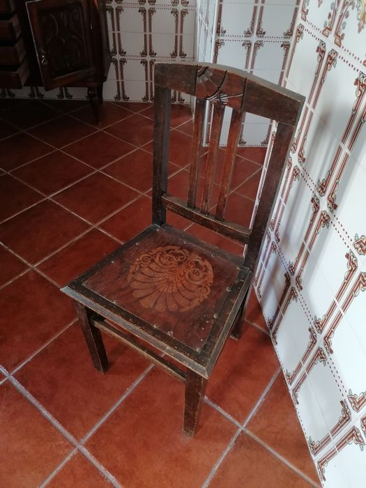 Cadeira antiga vintage