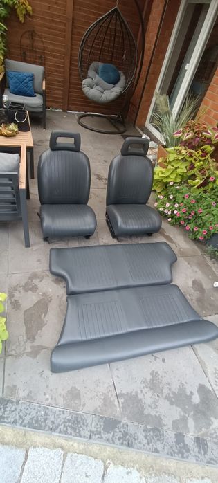 Fiat 126p fotele komplet przód i tył prawie nowe