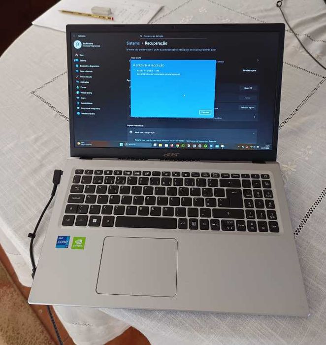 Acer Aspire 3 | 15.6" Full HD | Intel i7 11ª Gen |  NVIDIA GeForce MX350 | 12GB RAM | SSD 256GB