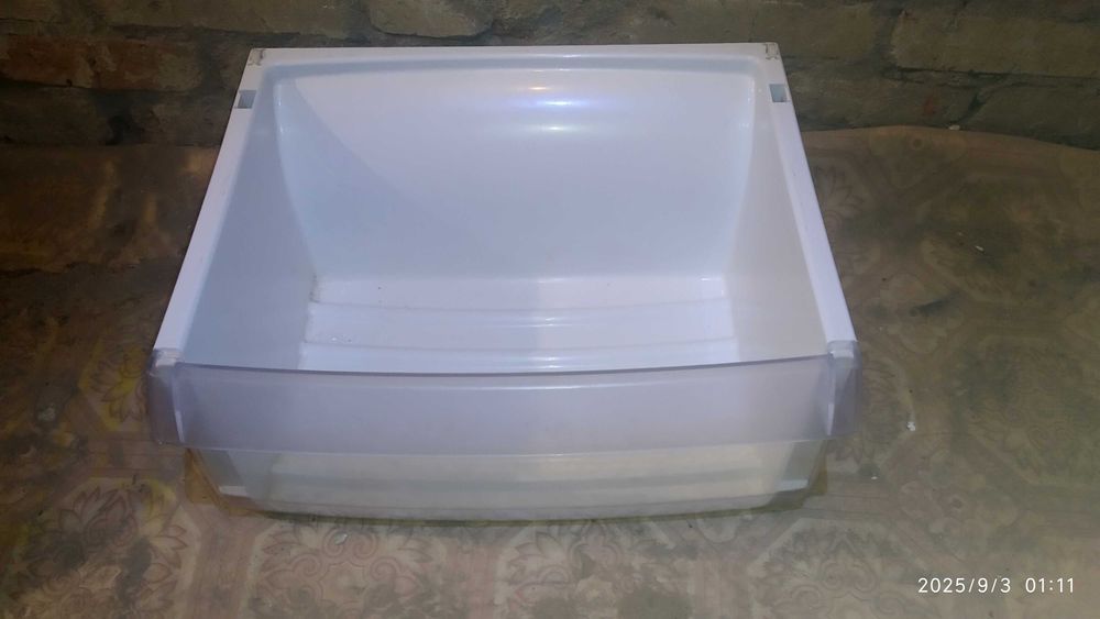 Ящик для холодильника  Whirlpool 326037746