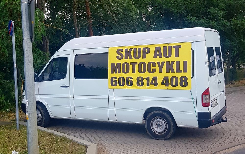 Pomoc drogowa autoholowanie, transport osób bus 9 SzymiCar47