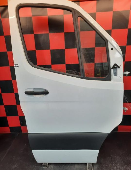 Porta frente direita MERCEDES-BENZ Sprinter 3,5-t (907, 910)