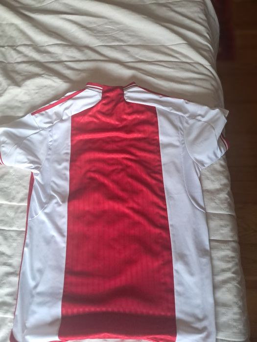 Camisola Ajax   .