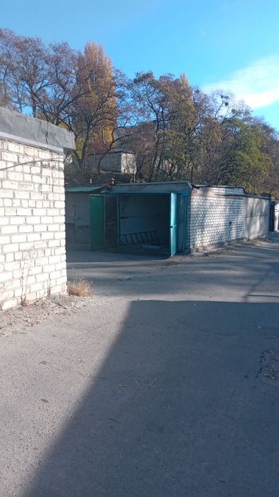 Здам гараж в Андрюшкіном яру.