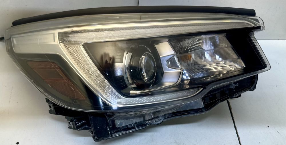 Фара правая Subaru Forester USA Led AFS 2019-2021 USA