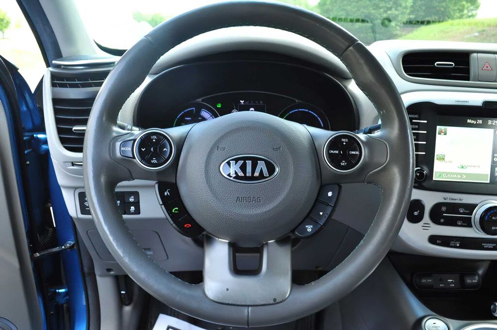 Kia Soul EV+      2015