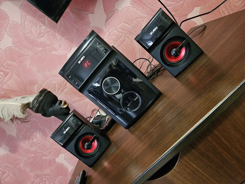 Продам акустичну систему