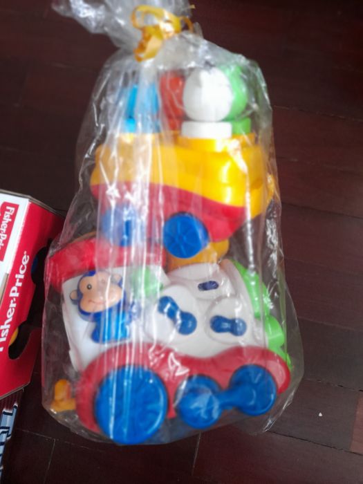 Brinquedos em caixa novos