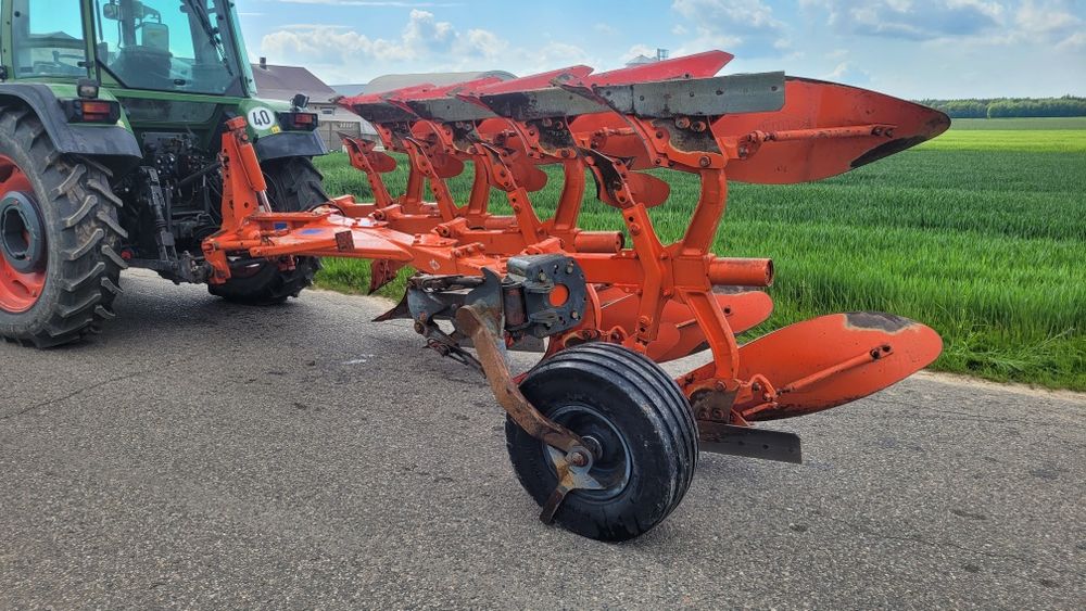 Pług obrotowy Kuhn Multi-Master 111