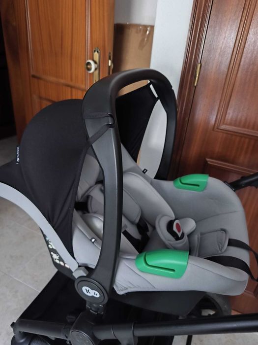 Carrinho de bebé 3 em 1