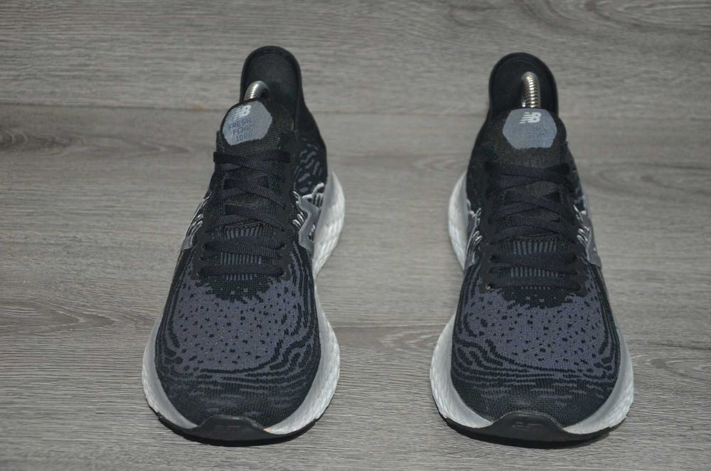 Продам кросівки ФІРМА New Balance FRESH FOAM 1080
