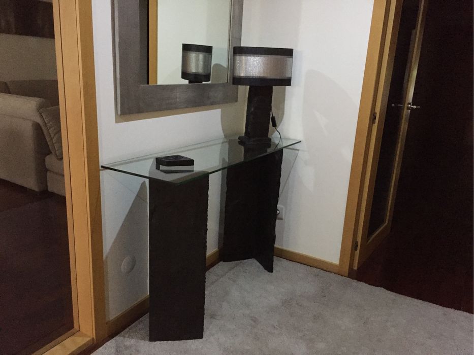 Mesa de Hall em ardósia preta