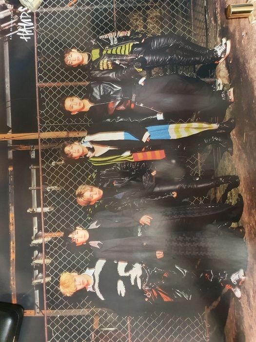 Офіційні плакати BTS, DAY6, B.A.P