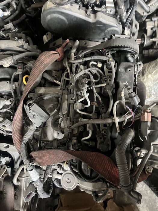 Двигун CRLB пробіг 197 тис км