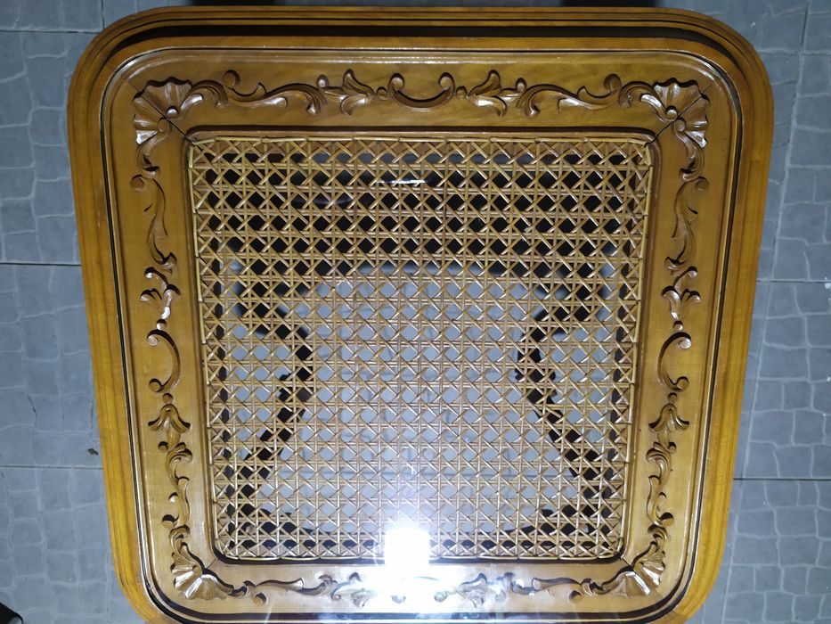 Mesa de centro antiga
