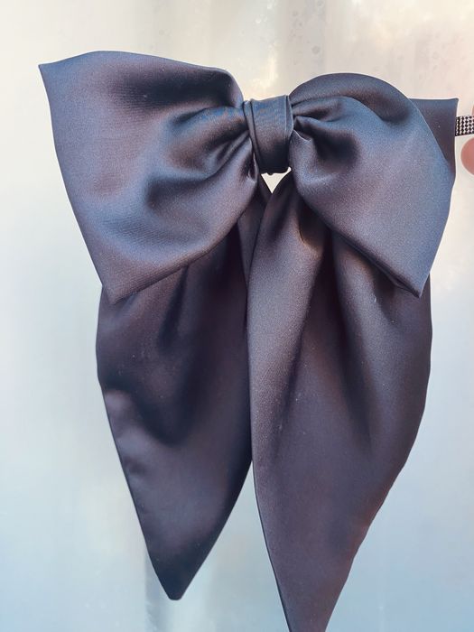 Бантик для волосся