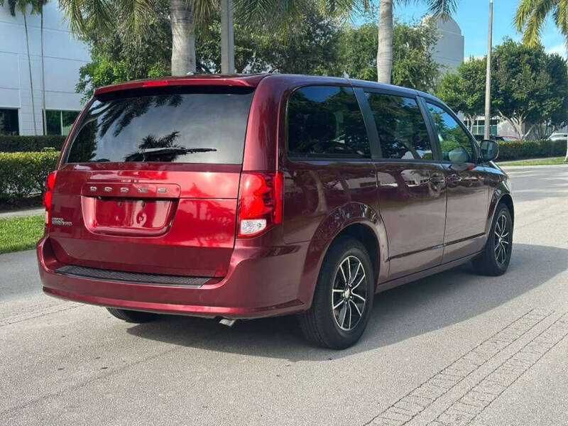 2018 Dodge Grand Caravan SE