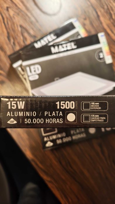 3 Spots quadrados de embutir 19,5x19,5cm, novos selados!! 10€ cada