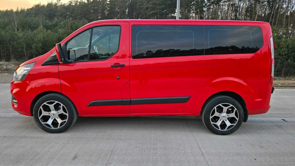 Ford Transit Custom L1H1 9osobowy 175km