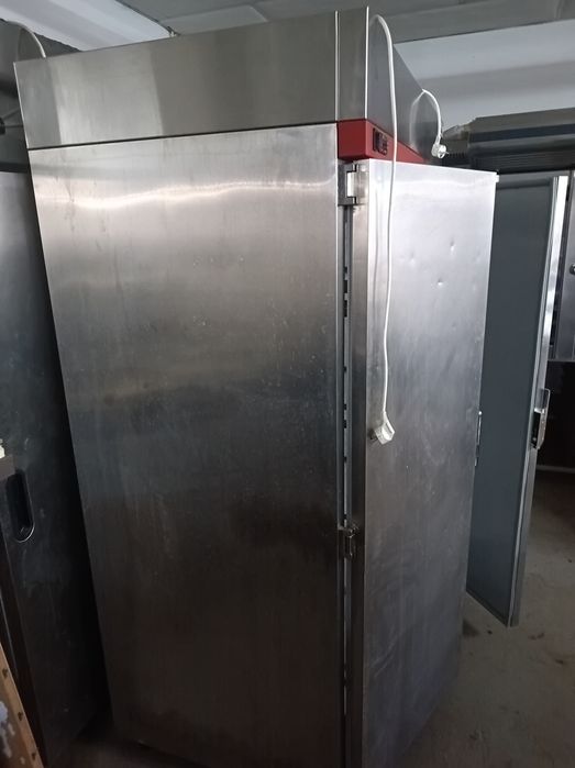 Armário frigorífico 2 portas