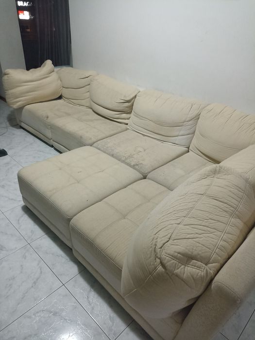 Sofá de canto com chaise longue