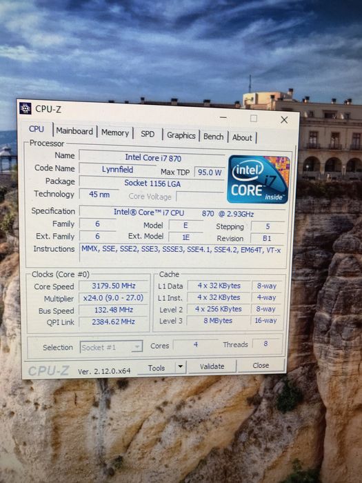 ПК:RX 570-4GB відеокарта,i7-870 процесор,16 GB Ram/SSD/HDD