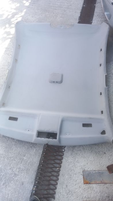 Потолок е39 и е46 седан тур.серые и бежевые  под люк и без