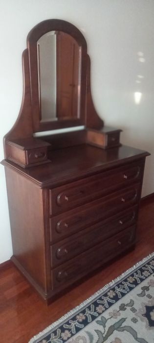 Brown Bedroom Furniture
