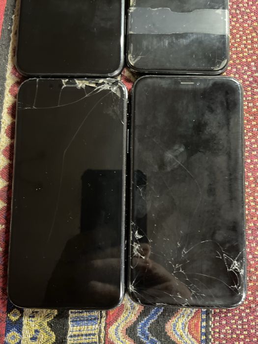 iPhone XR;X на запчасти