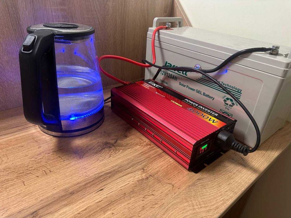 Перетворювач напруги UKC Авто-Инвертор 12v 220v 4000W Преобразователь