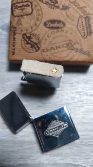 Isqueiro Dakota a gasolina