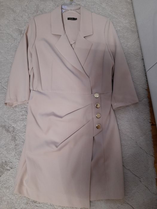 Sukienka elegancka r 38