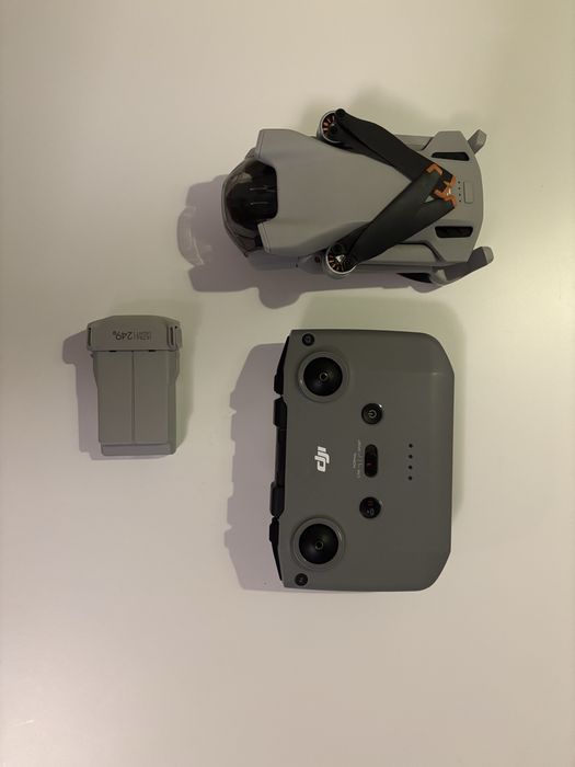 Dji mini 3 (jak nowy)