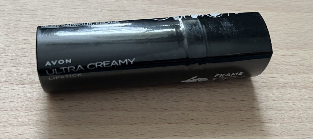 Szminka Avon Ultra Creamy Country Rose