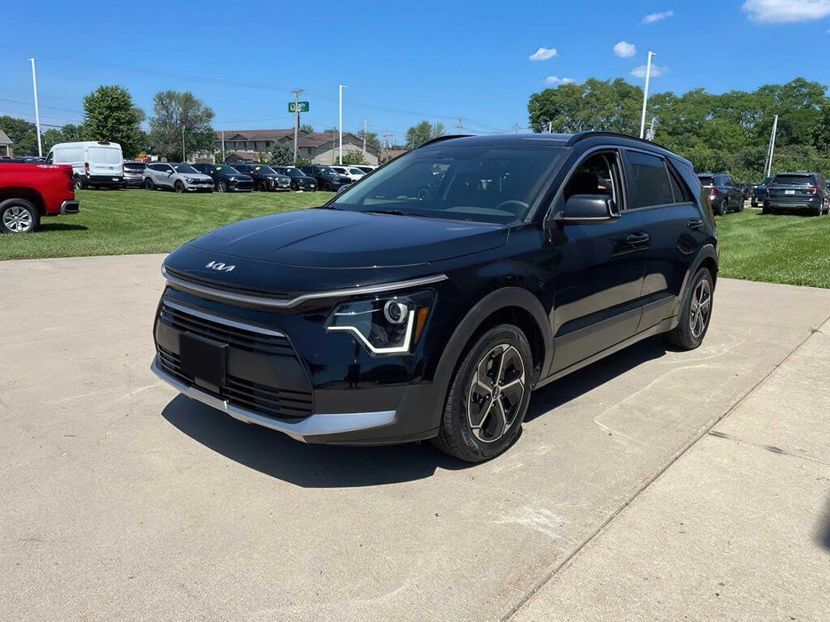Kia Niro      2023