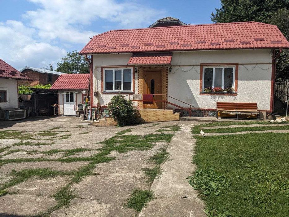Продається будинок з господарством в с. Ганусівка по вул. Миру (2)