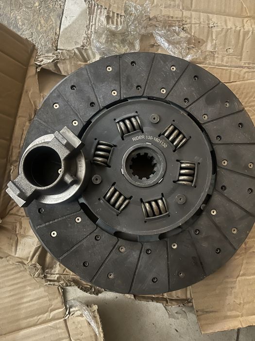 Щеплення ЗИЛ ЗІЛ 130 131 пелюсткове лепесткове сцепление