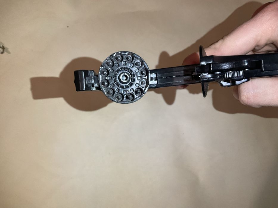 Игрушечный револьвер Gohner