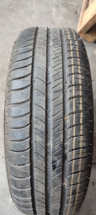Jante 15 com pneu para Mercedes Citan