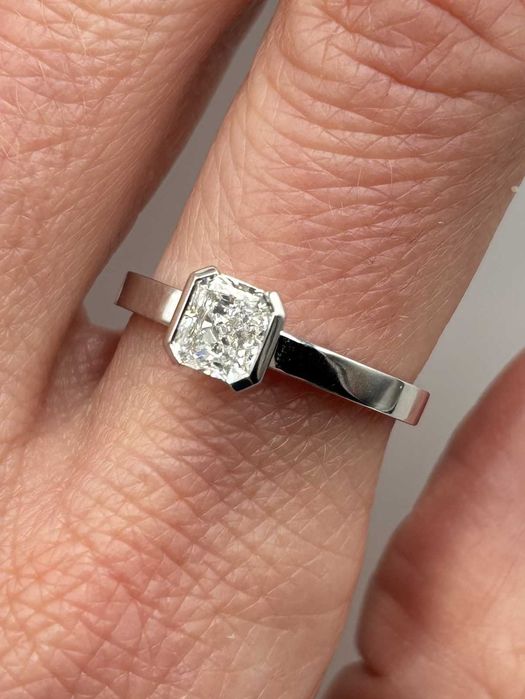Pierścionek 0,79ct E/VVS2 z naturalnym diamentem brylantem, certyfikat GIA