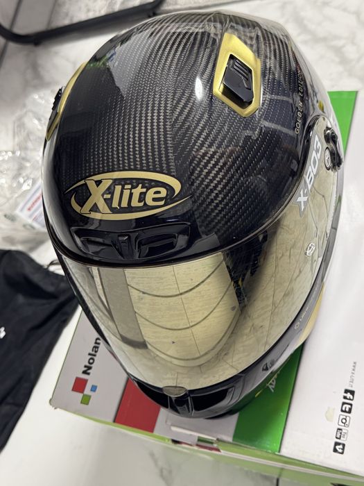 Шолом X-lite X-803 RS Ultra Carbon Golden Edition
