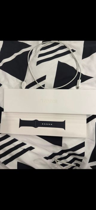 Apple Watch serii 8 45mm