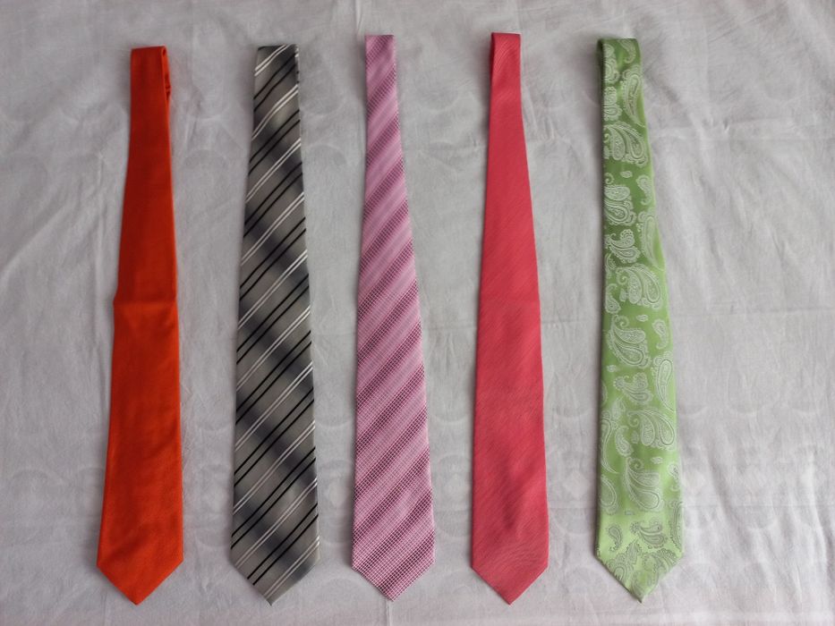 Краватки галстуки чоловічі