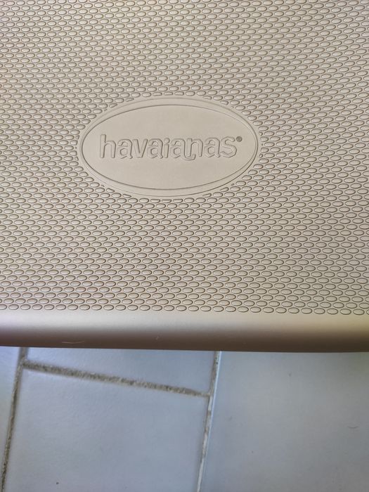Bolsa grande Havaianas novas cor dourada