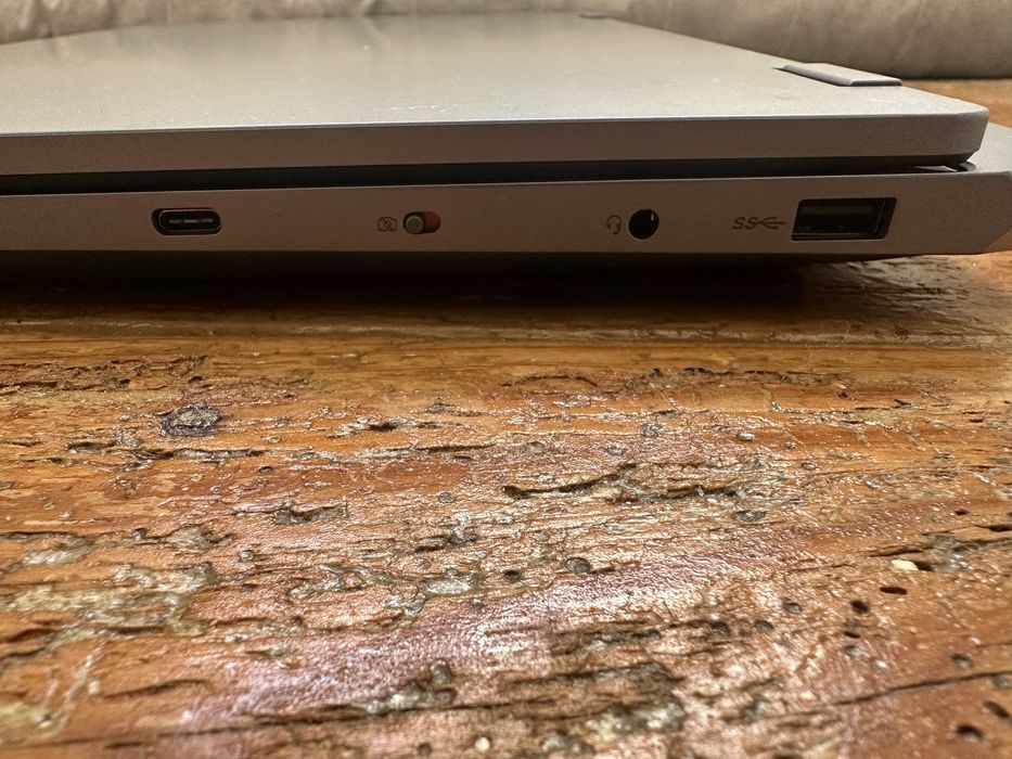 Portátil Lenovo LOQ 15IRX9 Gaming | i7-13650HX | RTX 4050 | 24GB RAM | Win 11 Pro