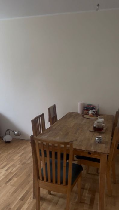 wynajem pokoju z balkonem