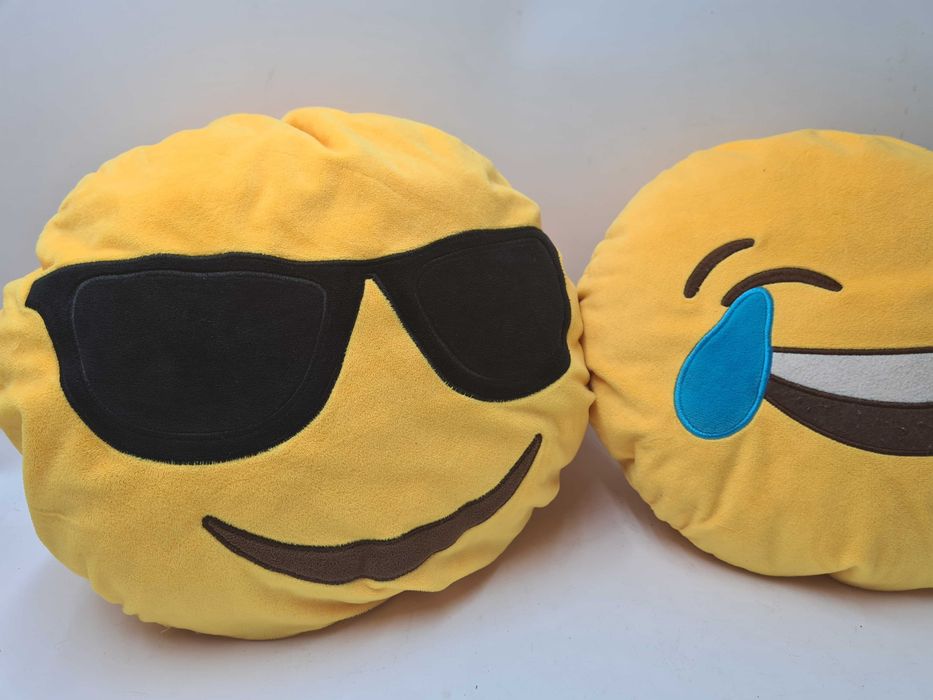 emotki maskotki poduszki